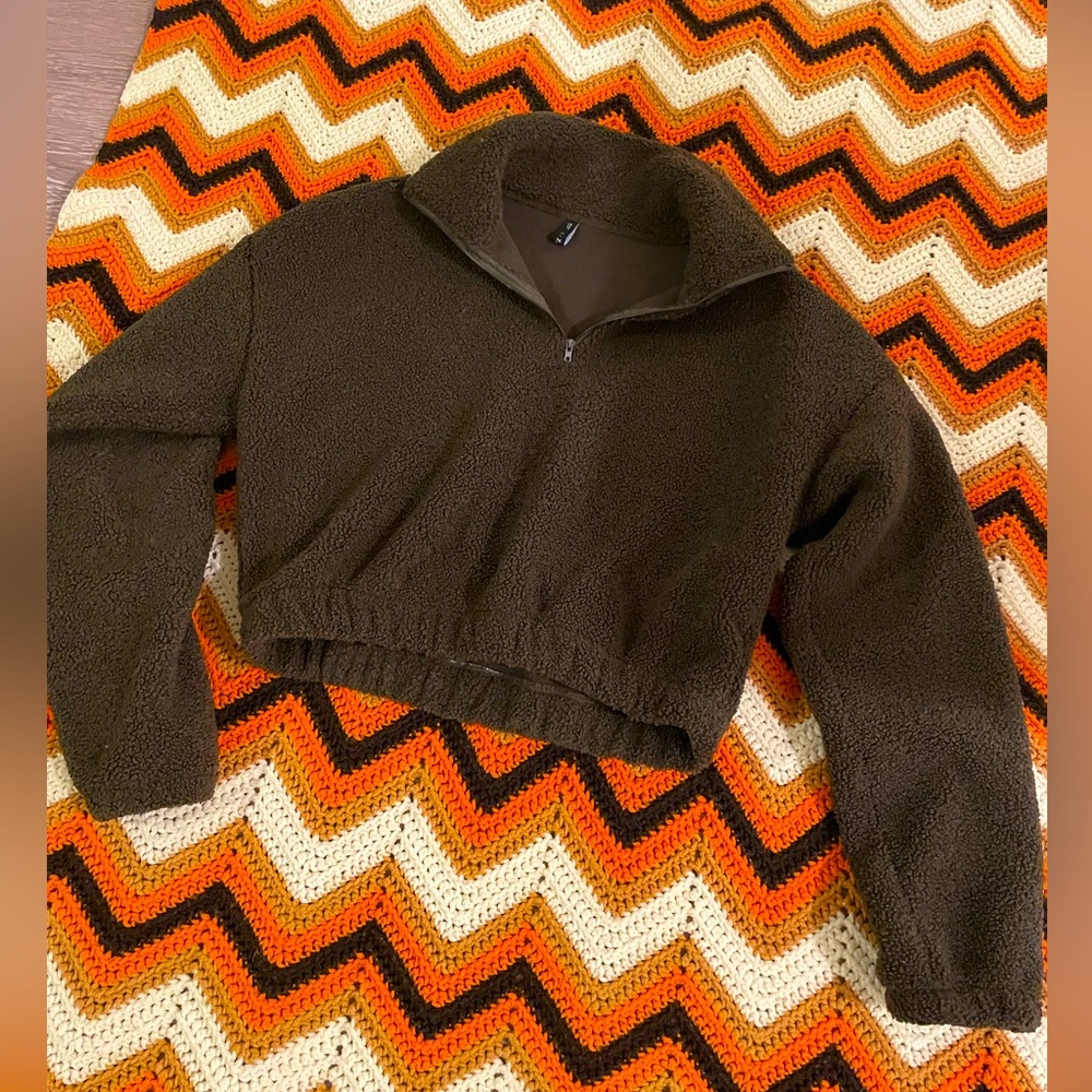 Cropped quarter zip Zara